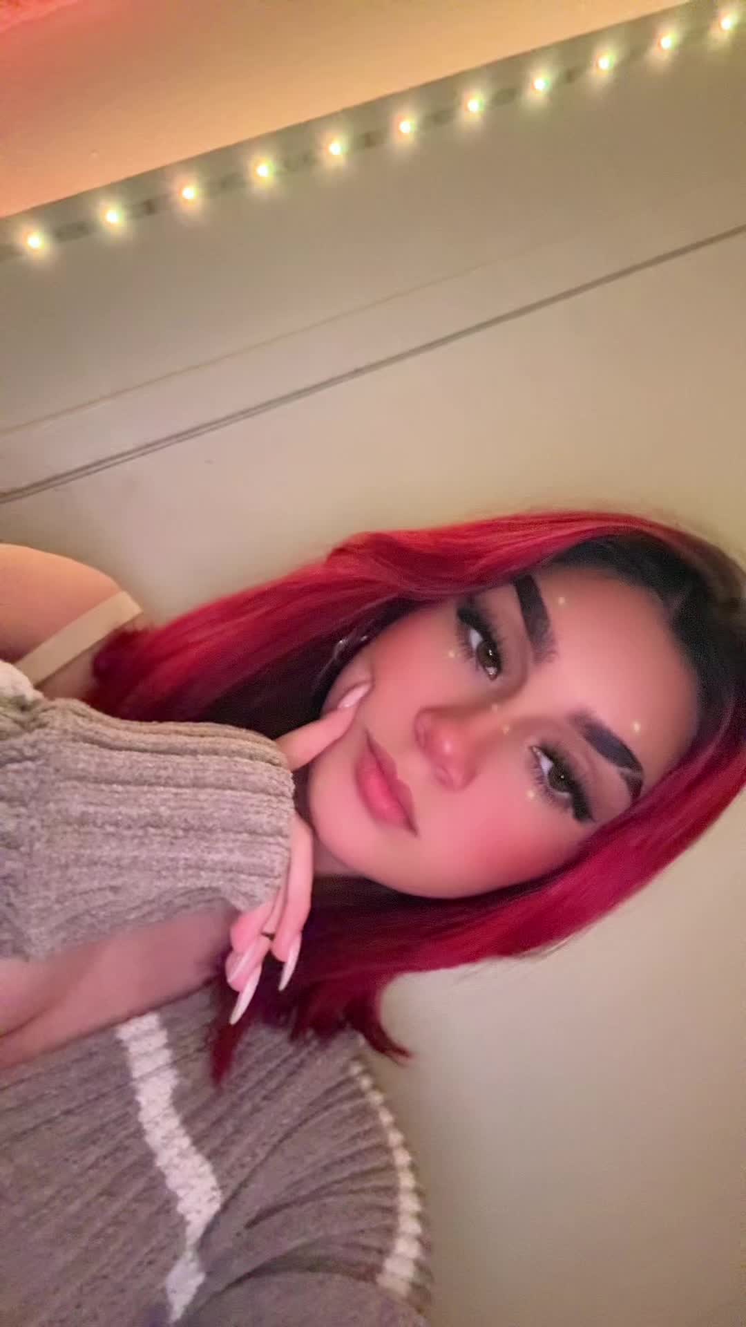 @𝔾𝕙𝕚𝕤𝕖𝕝 ♡