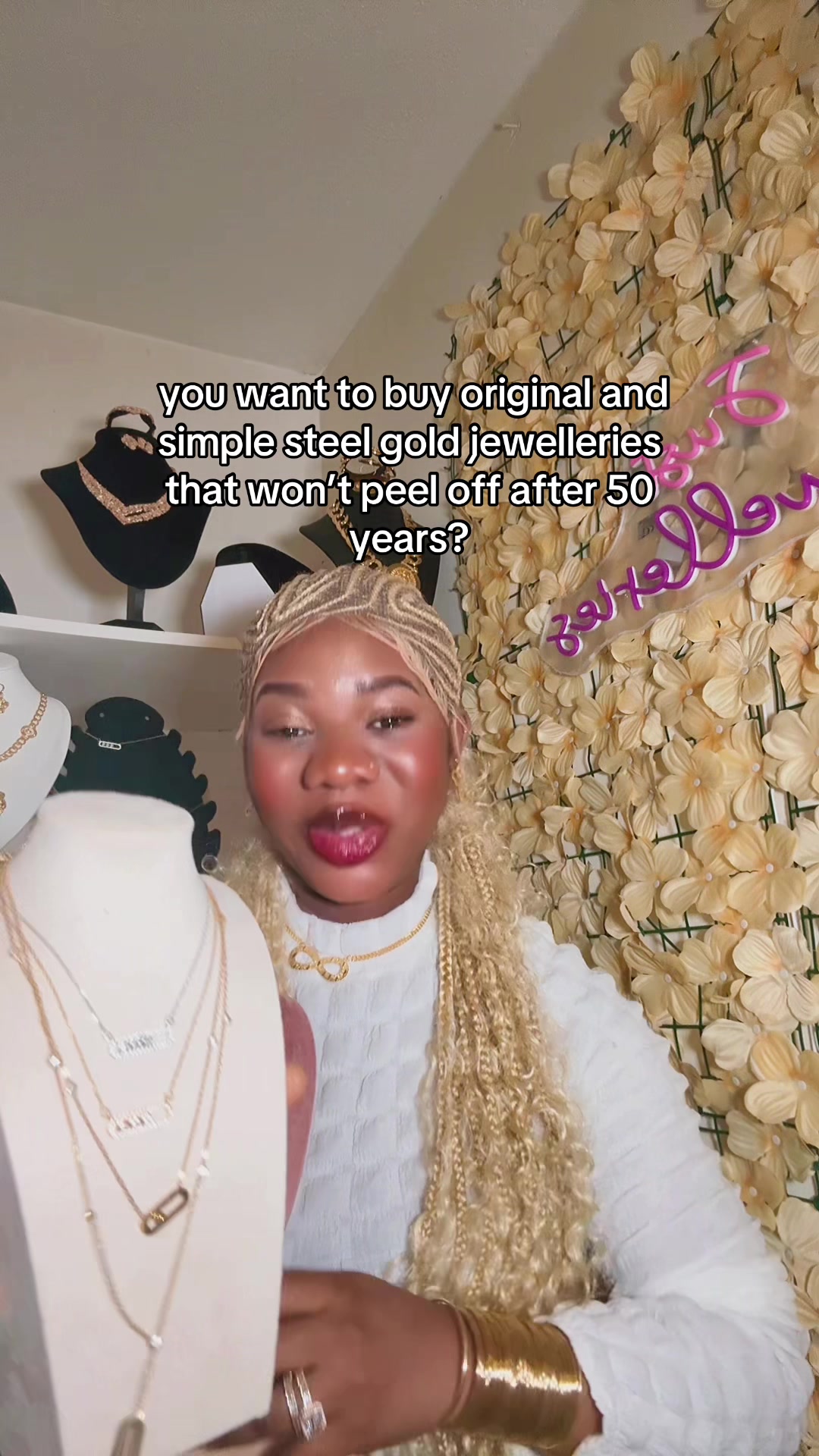 @U.K. Jewelleries & Wigs Vendor