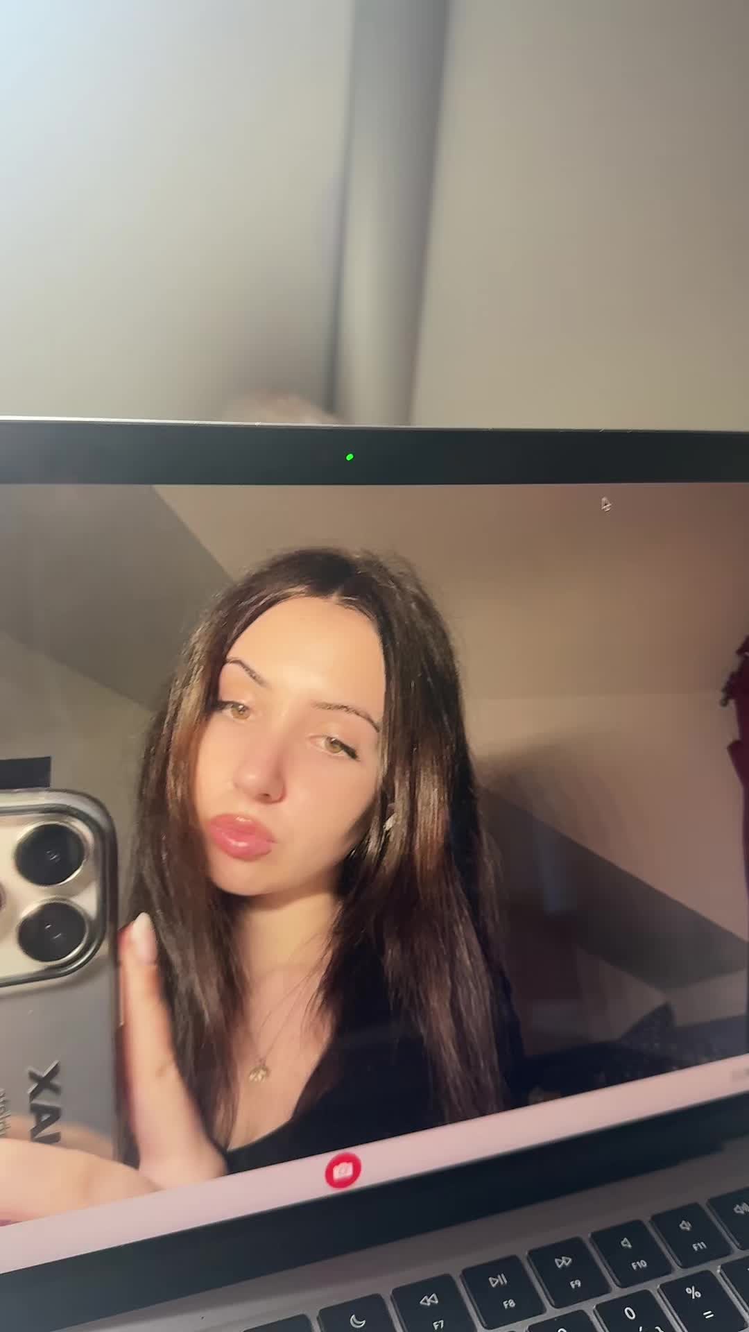 @🫀