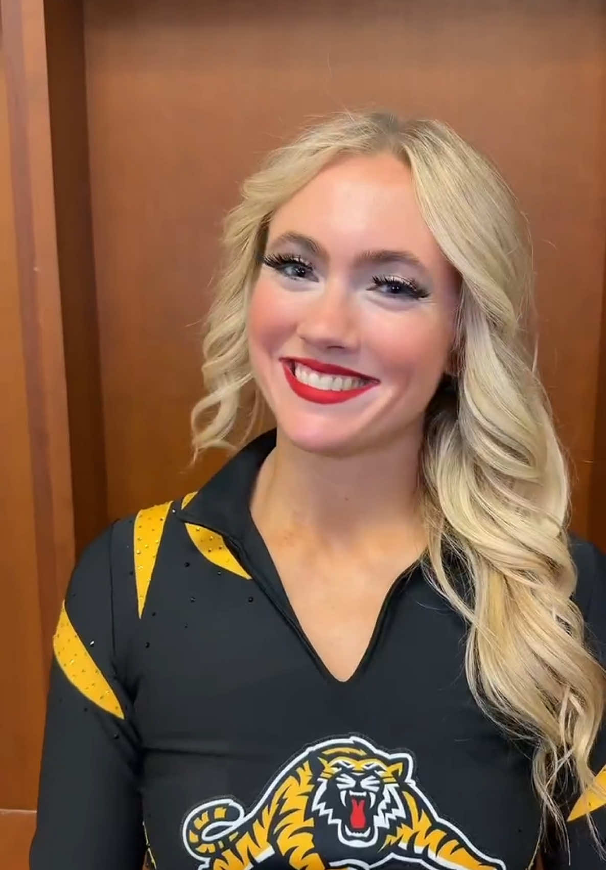 @TICATS DANCE & CHEER