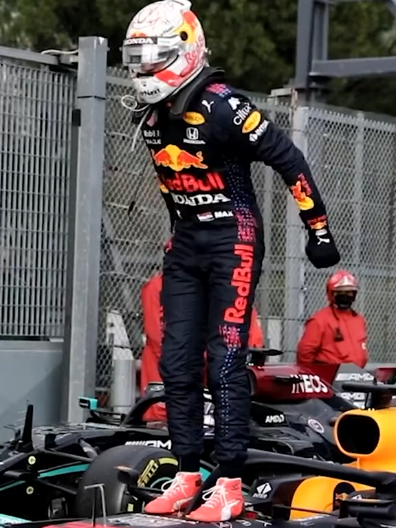 @redbullned.24