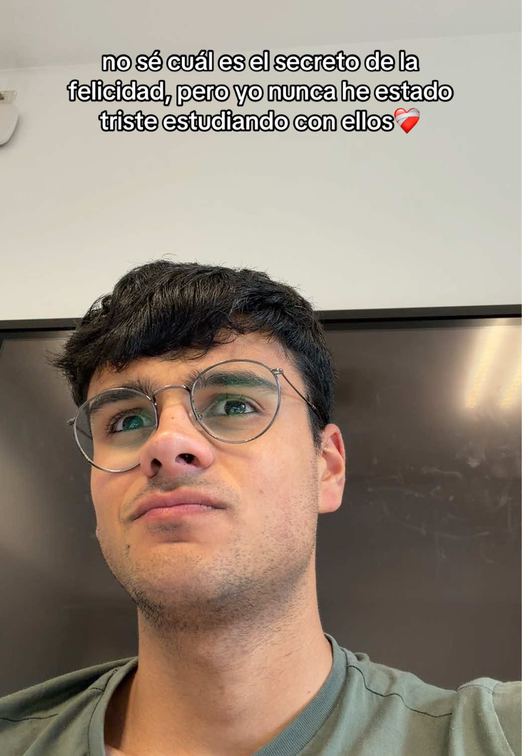 @Cristian González