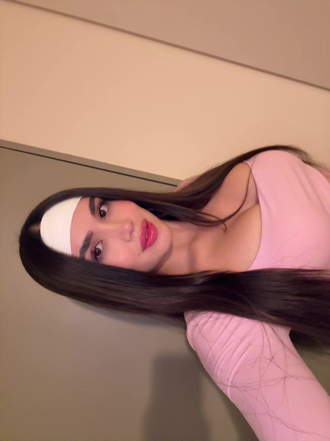 @𝐶𝑎𝑟𝑜𝑙𝑖𝑛𝑎 𝐴.