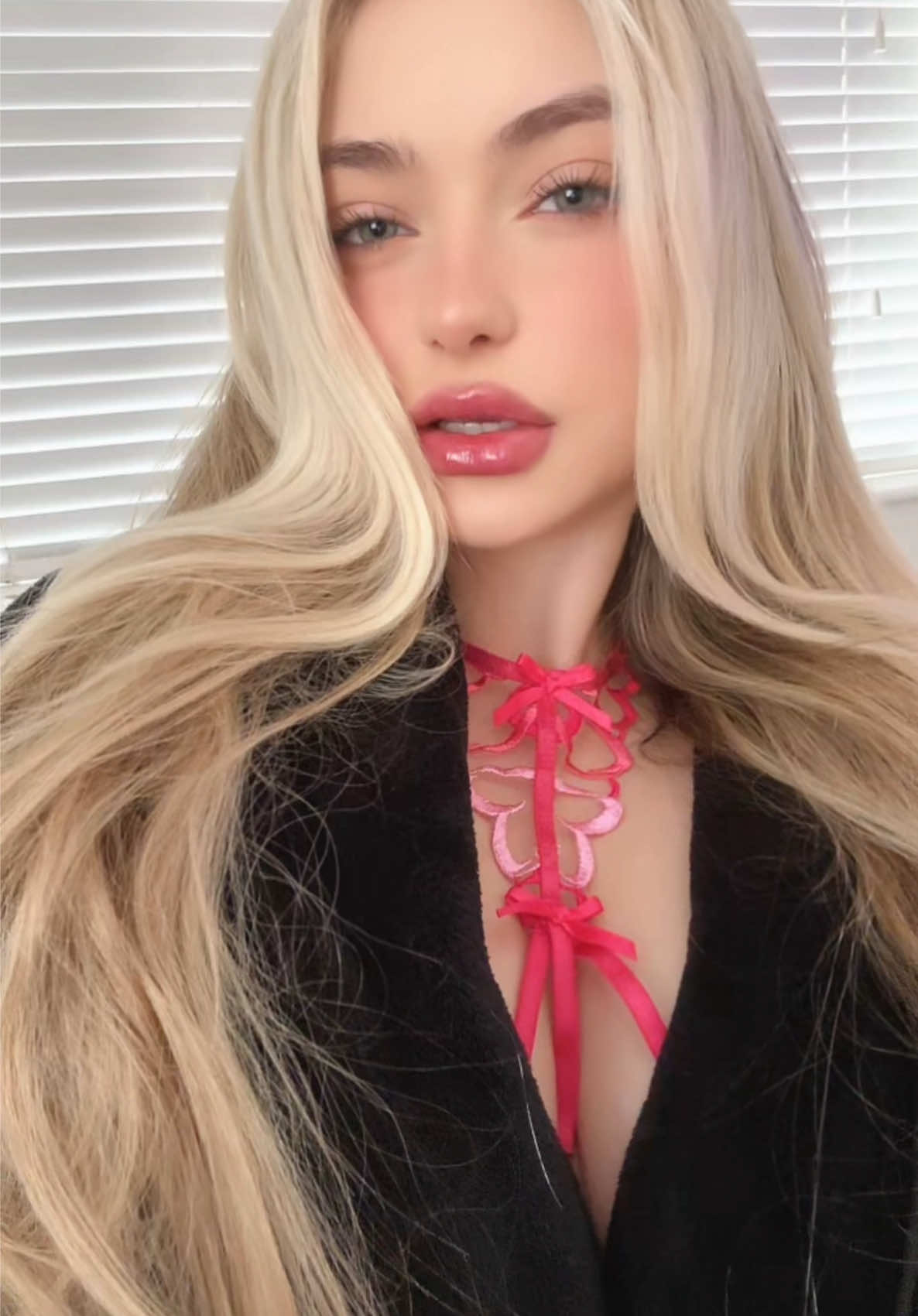 @OLIVIA LOVE🎀