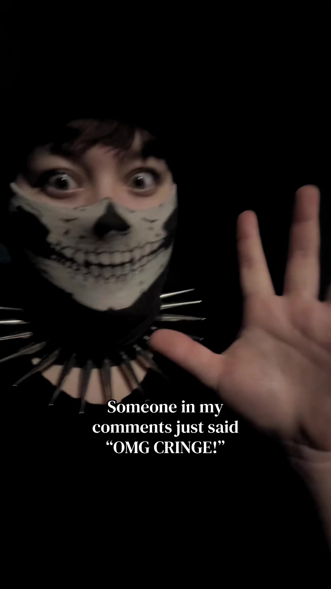 @Skullworm💀