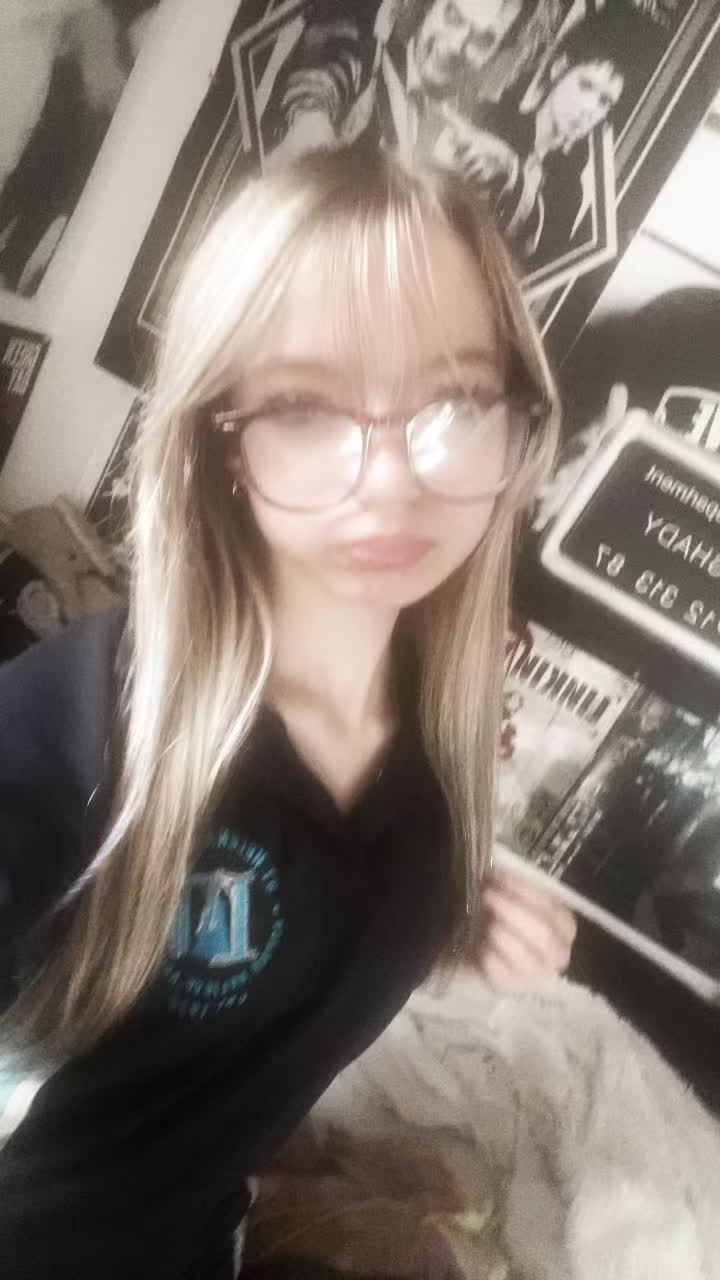@๐๐๐๐๐๐๐๐๐ฉท