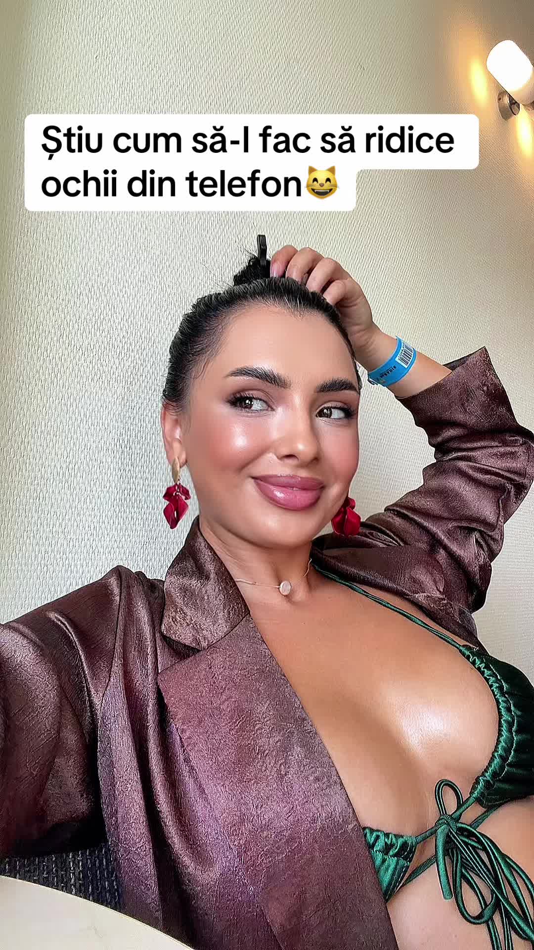 @Iaisaaaa