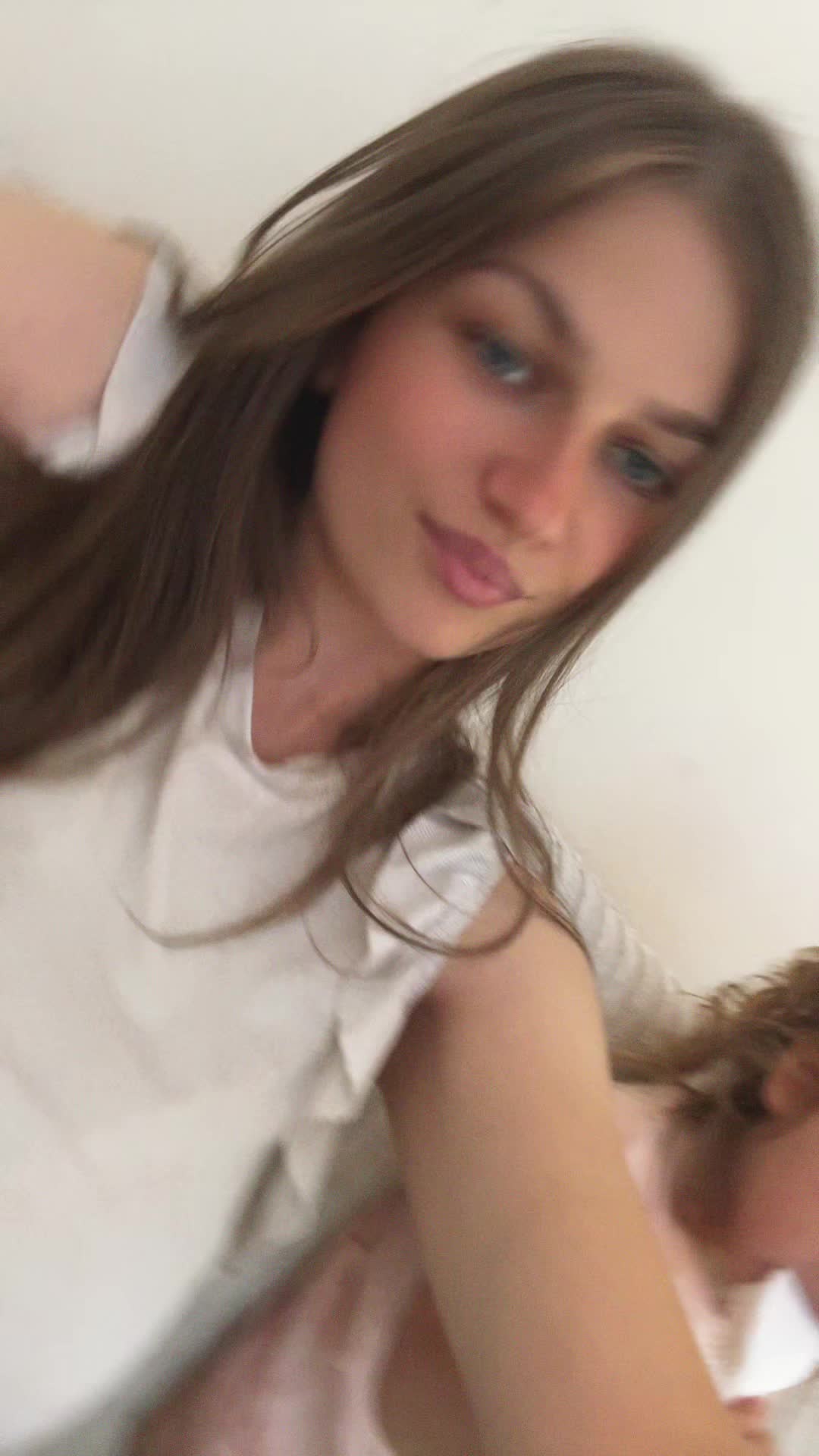 @Chloe Thomas