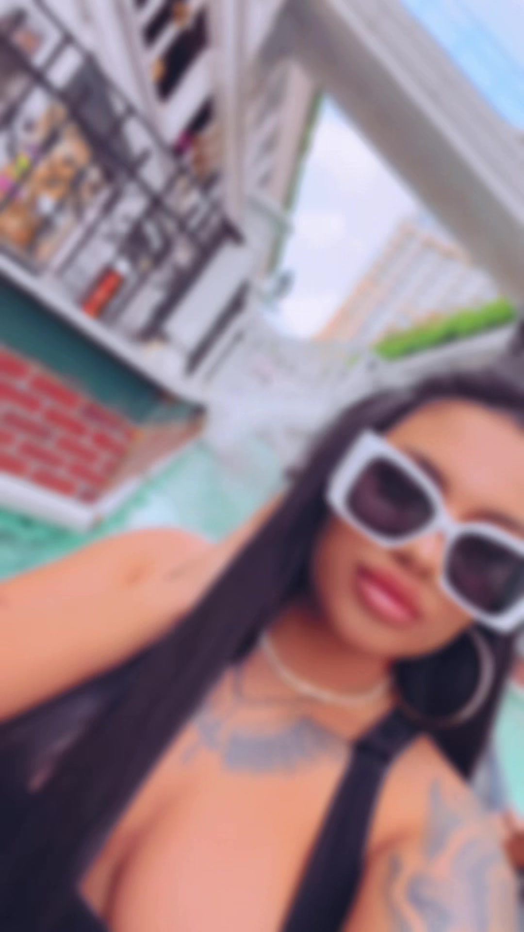 @consueloselin