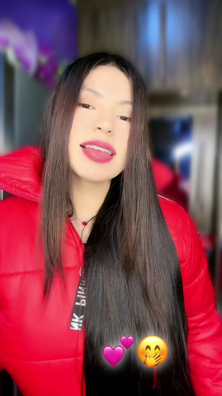 @🖤𝔼𝕝𝕪