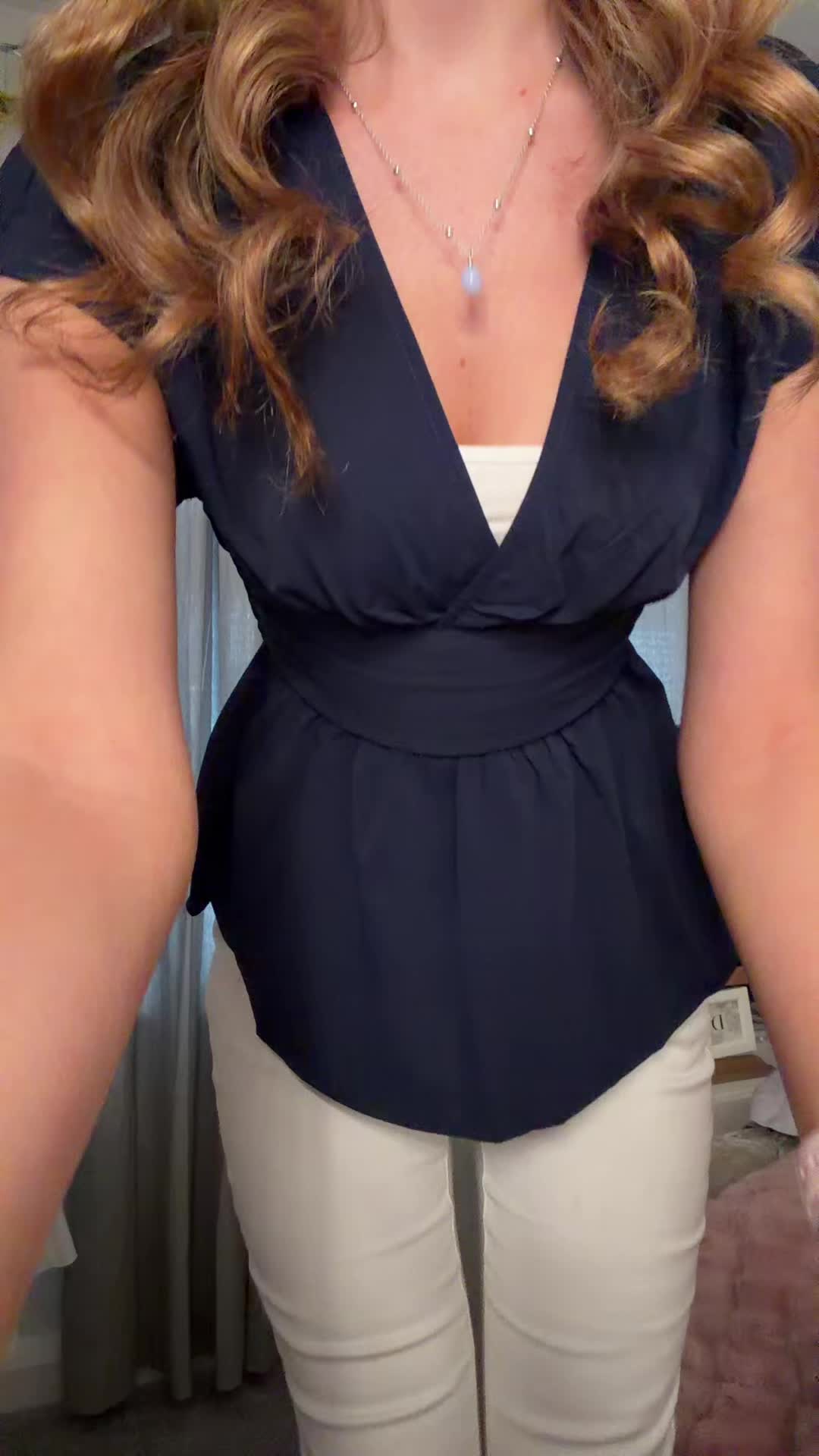 @𝓔𝒷𝑜𝓃𝓎&bull;𝓙