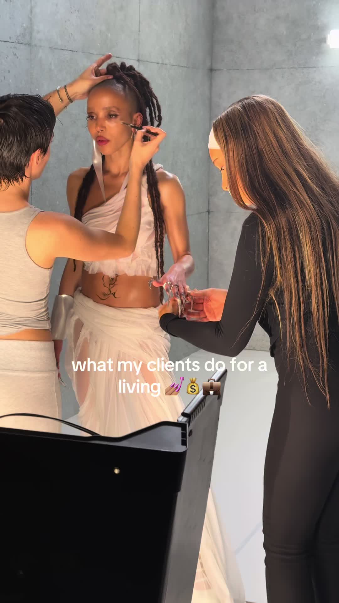 @nikkipanic