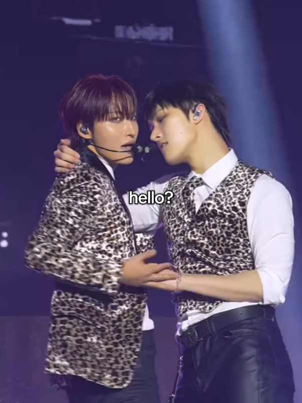 @violet⋆.ೃ࿔*:・
