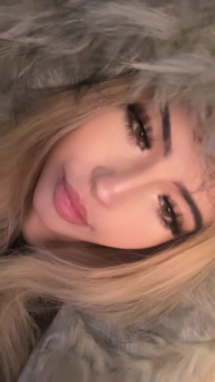 @Ę🧛🏼♀️