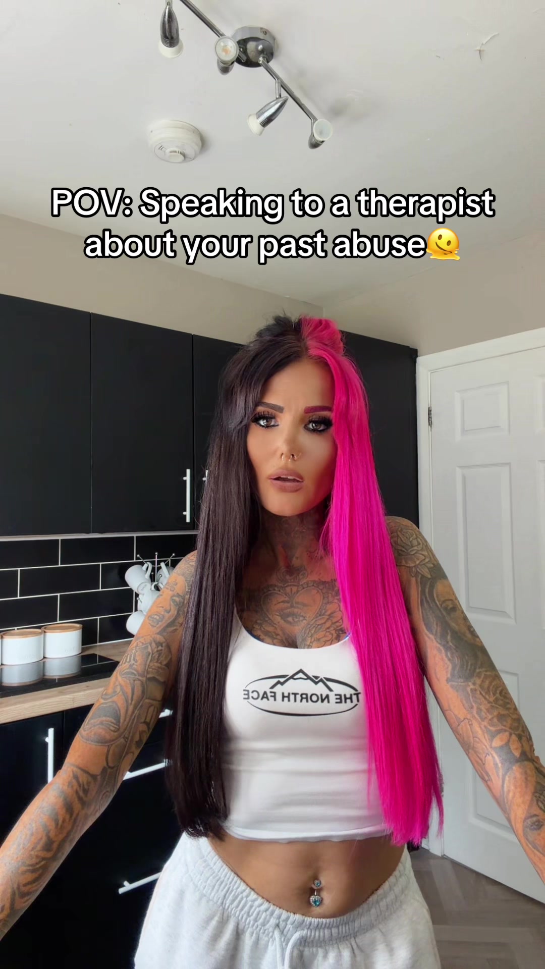 @Sҽɾҽɳιƚყ_Rαҽ x 🖤🌸🦋