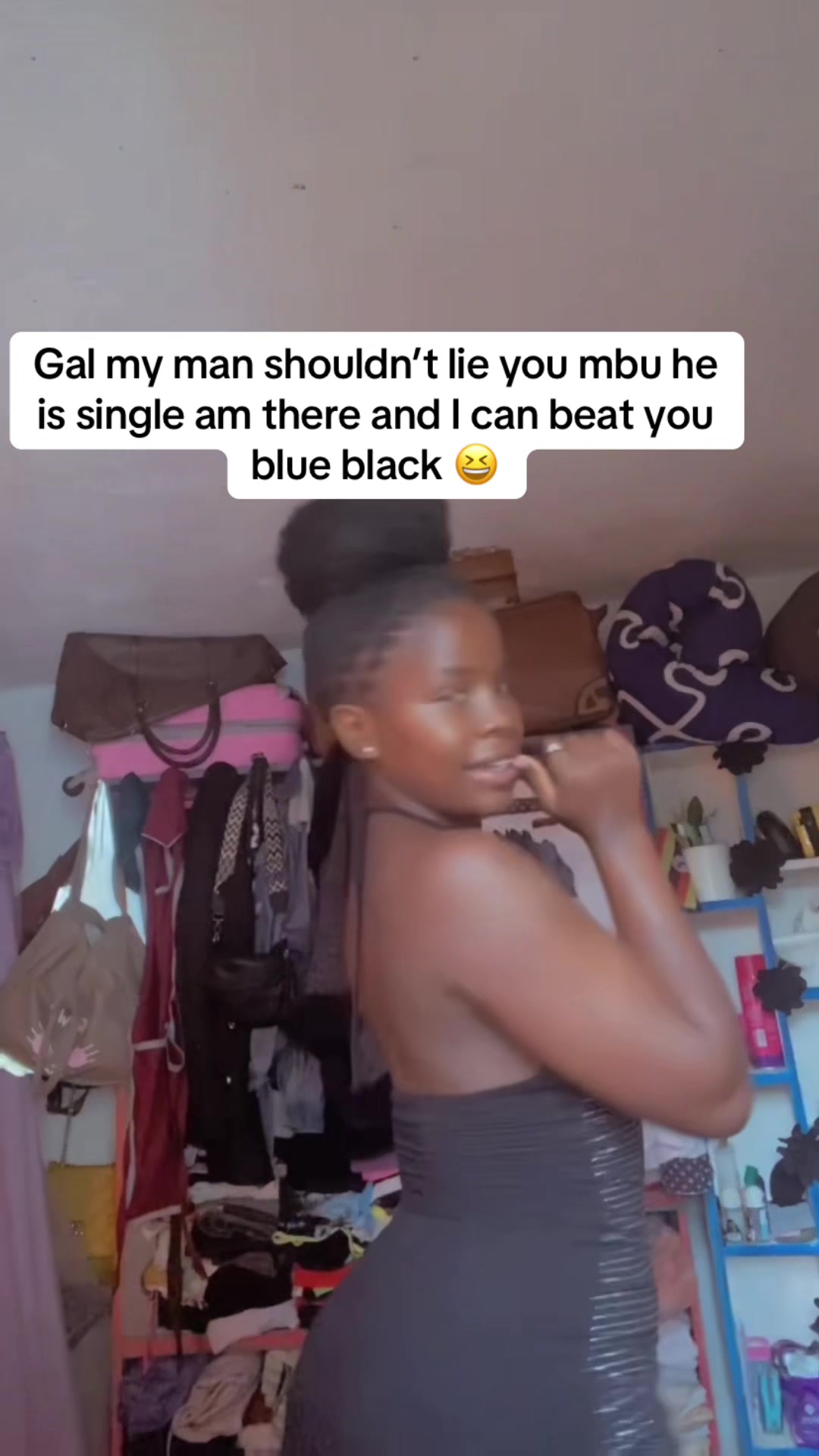 @CAPTION QUEEN 💙
