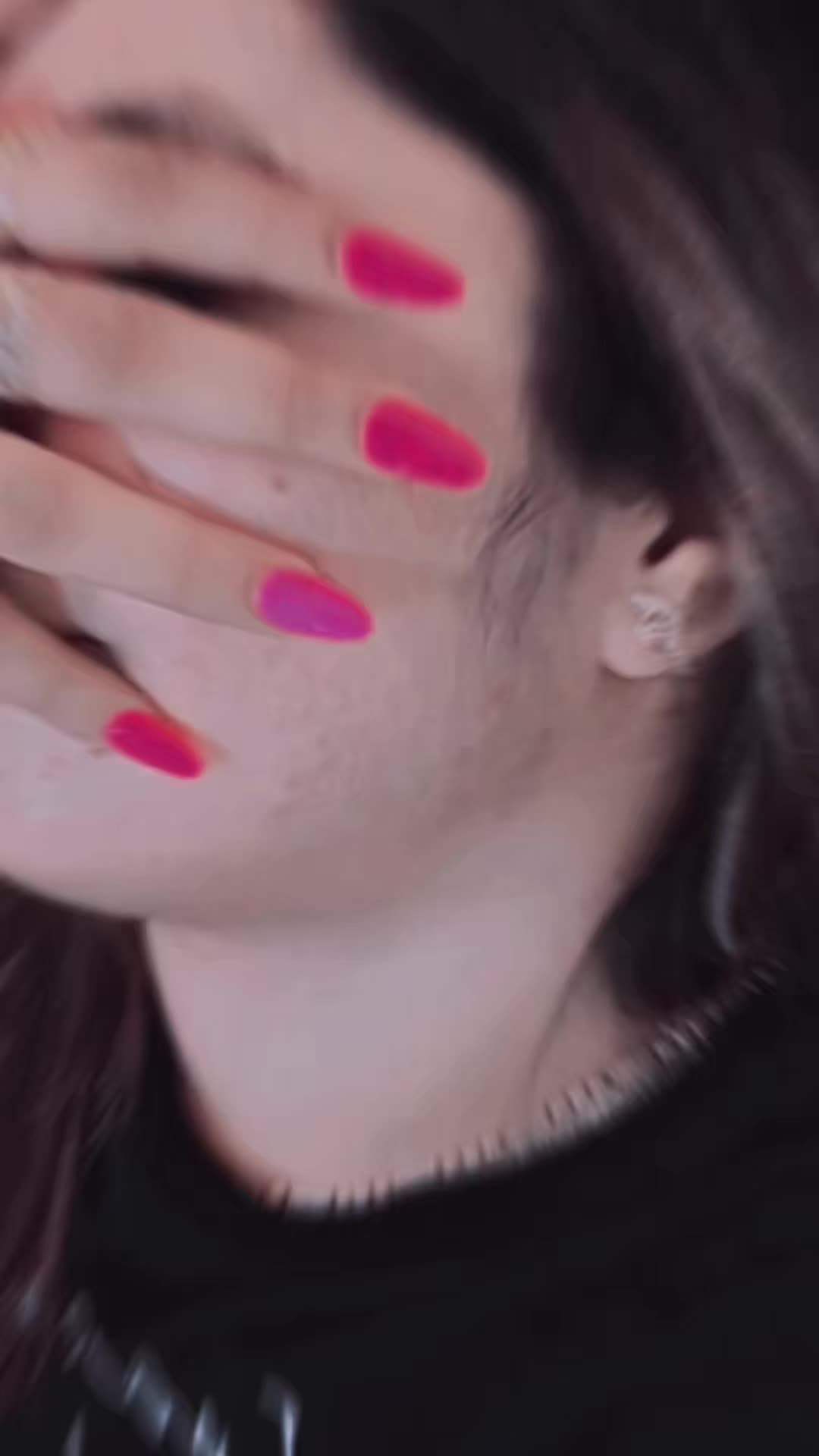 @Priya_Riya107