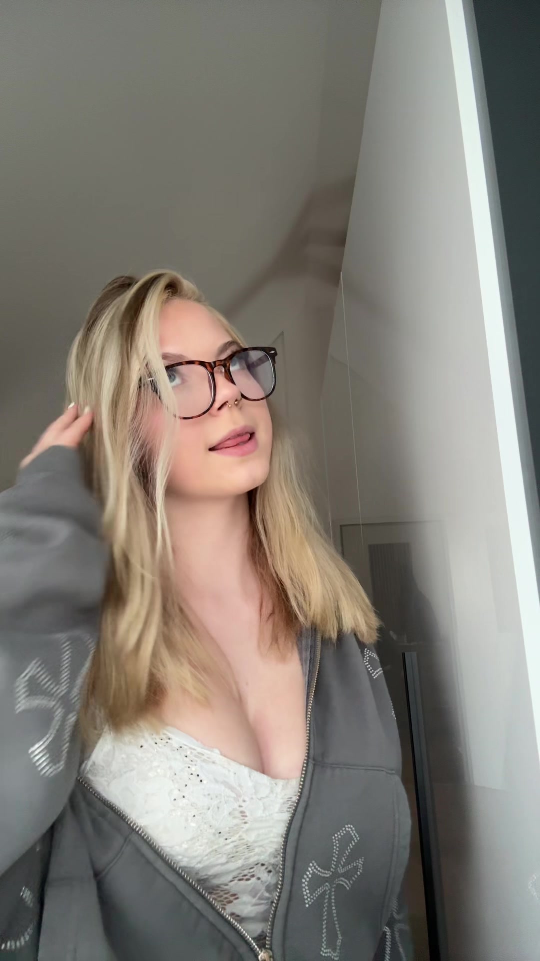 @🍒