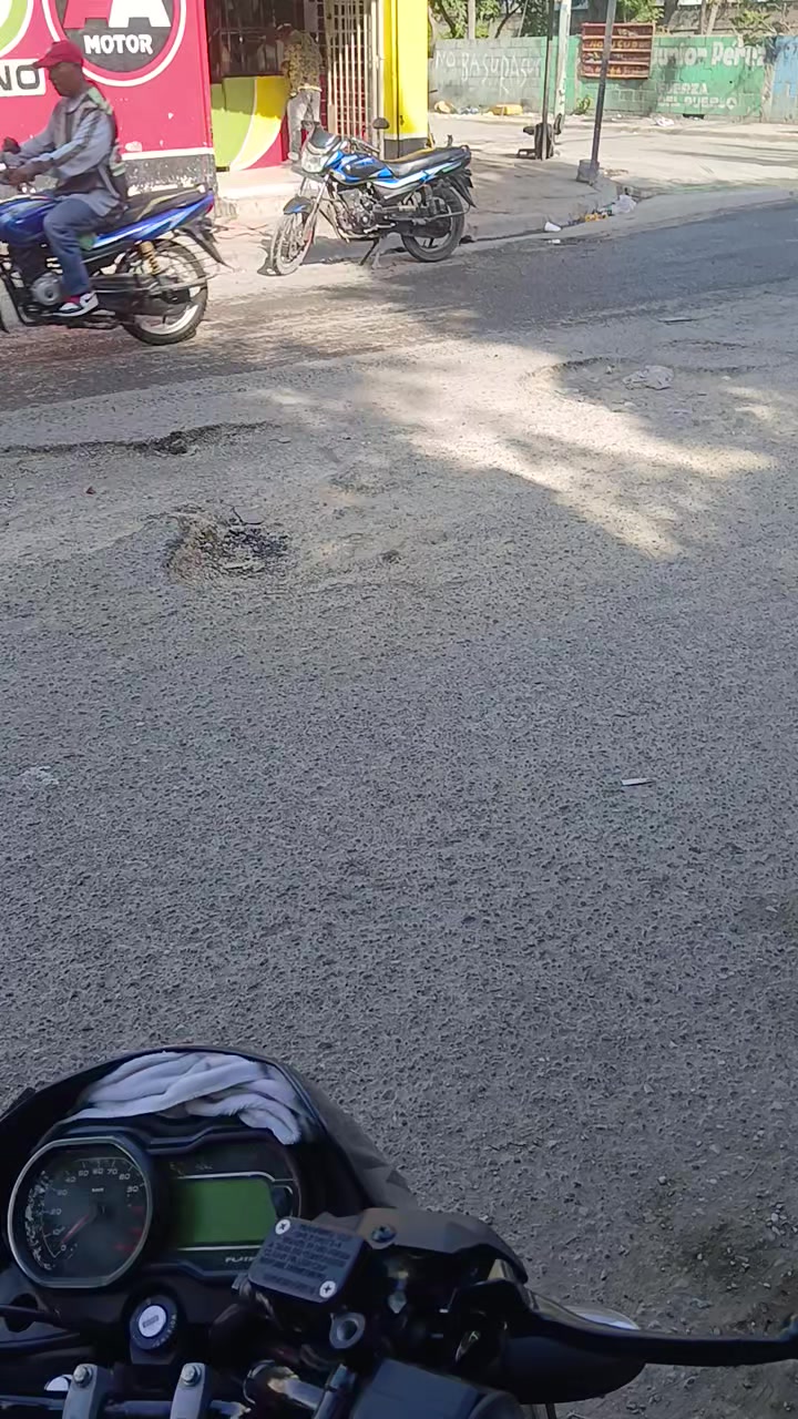 @JORGITO_BAJAJ