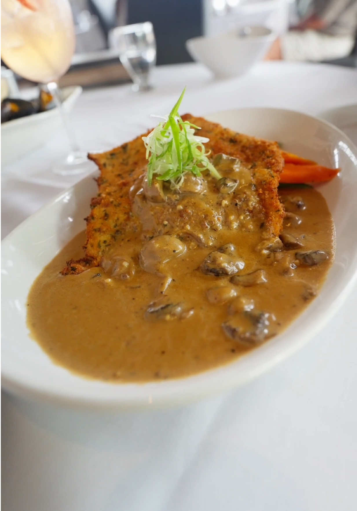 @TastesofNiagara
