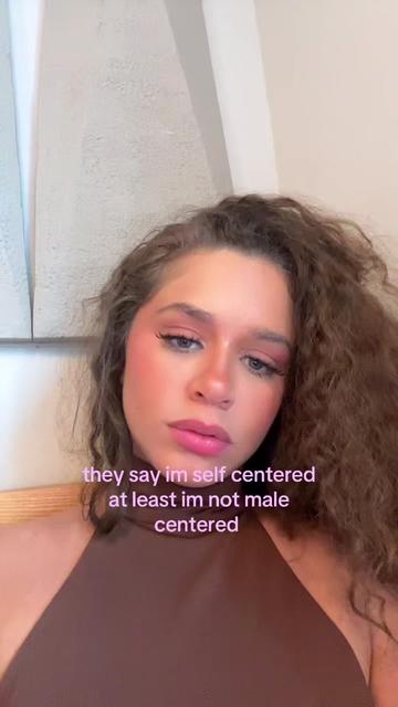 @atomicalexisclips