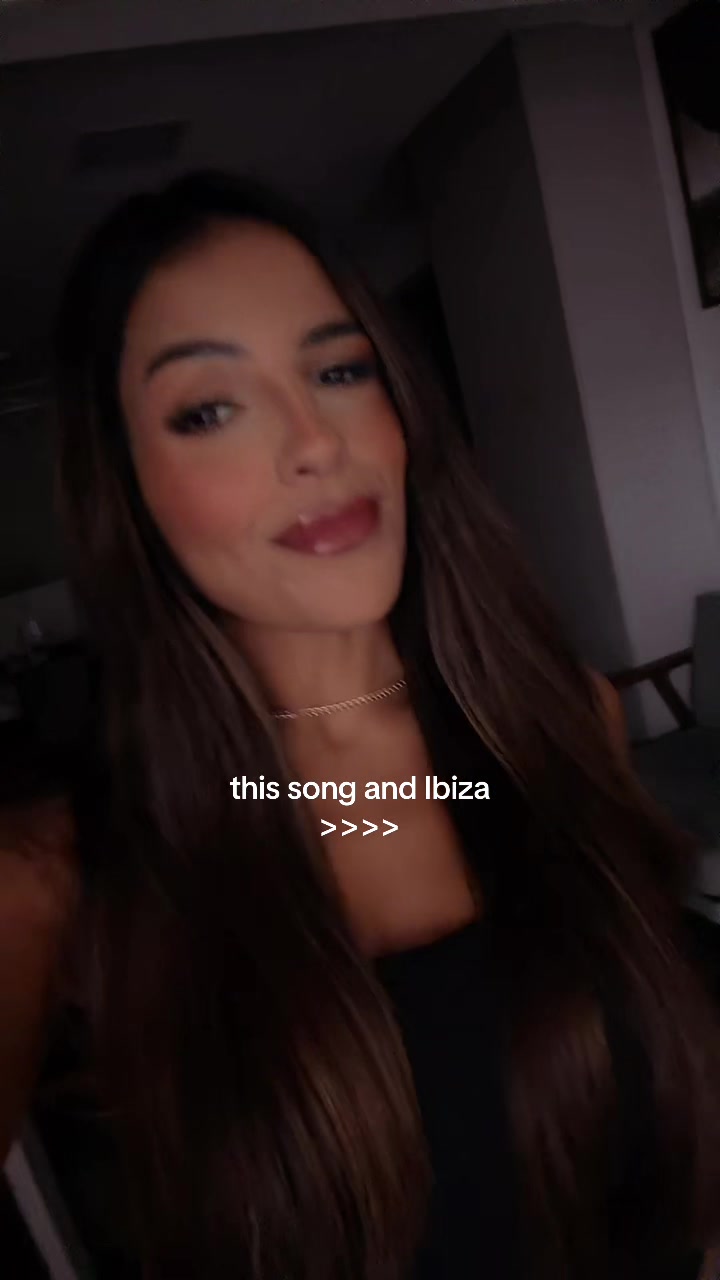 @LETÍCIA MELLO