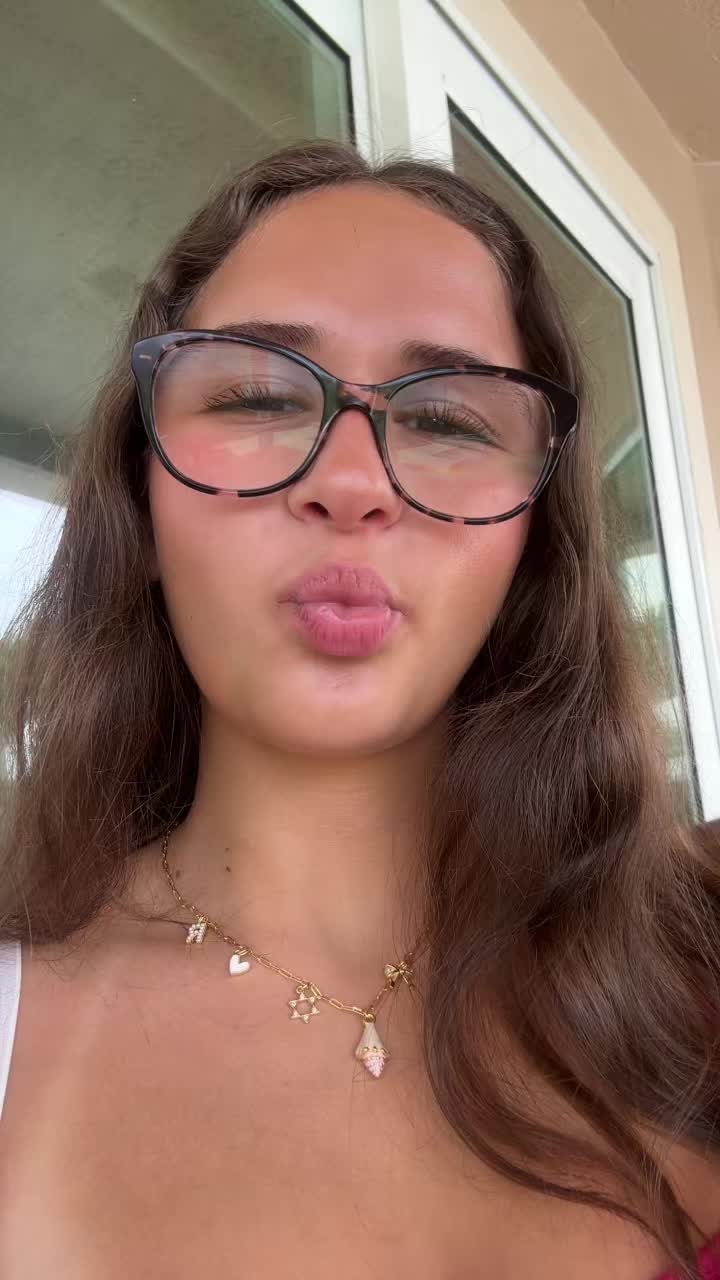 @rachel