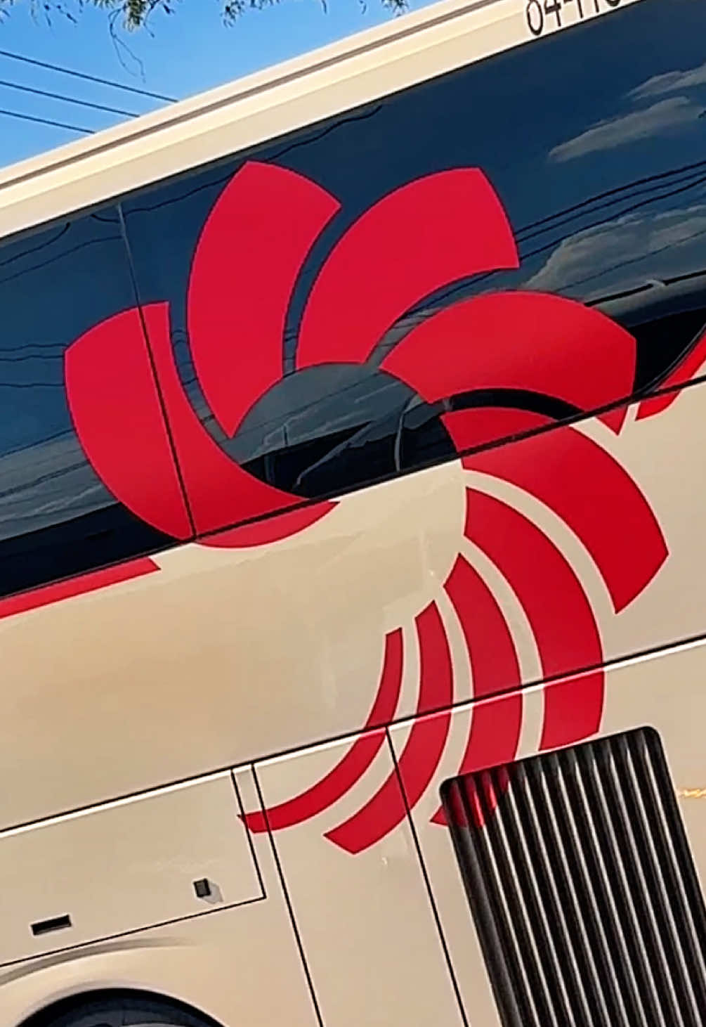 @STEREO&bull;BUS
