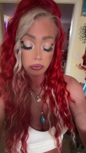 @qu33nlashesz