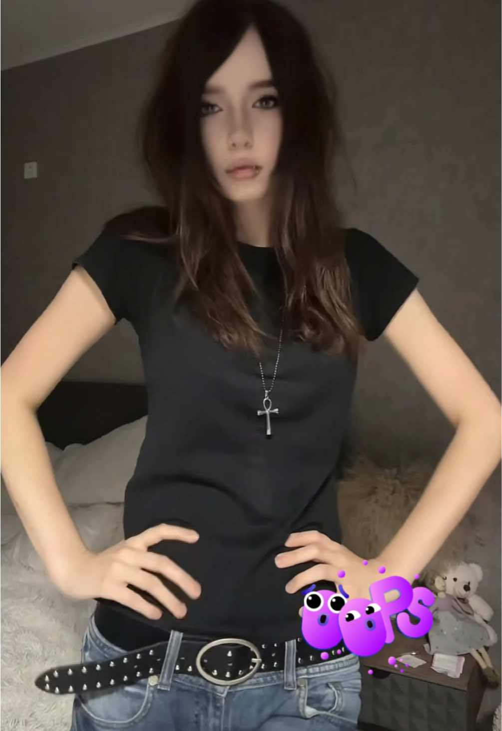 @paledollie