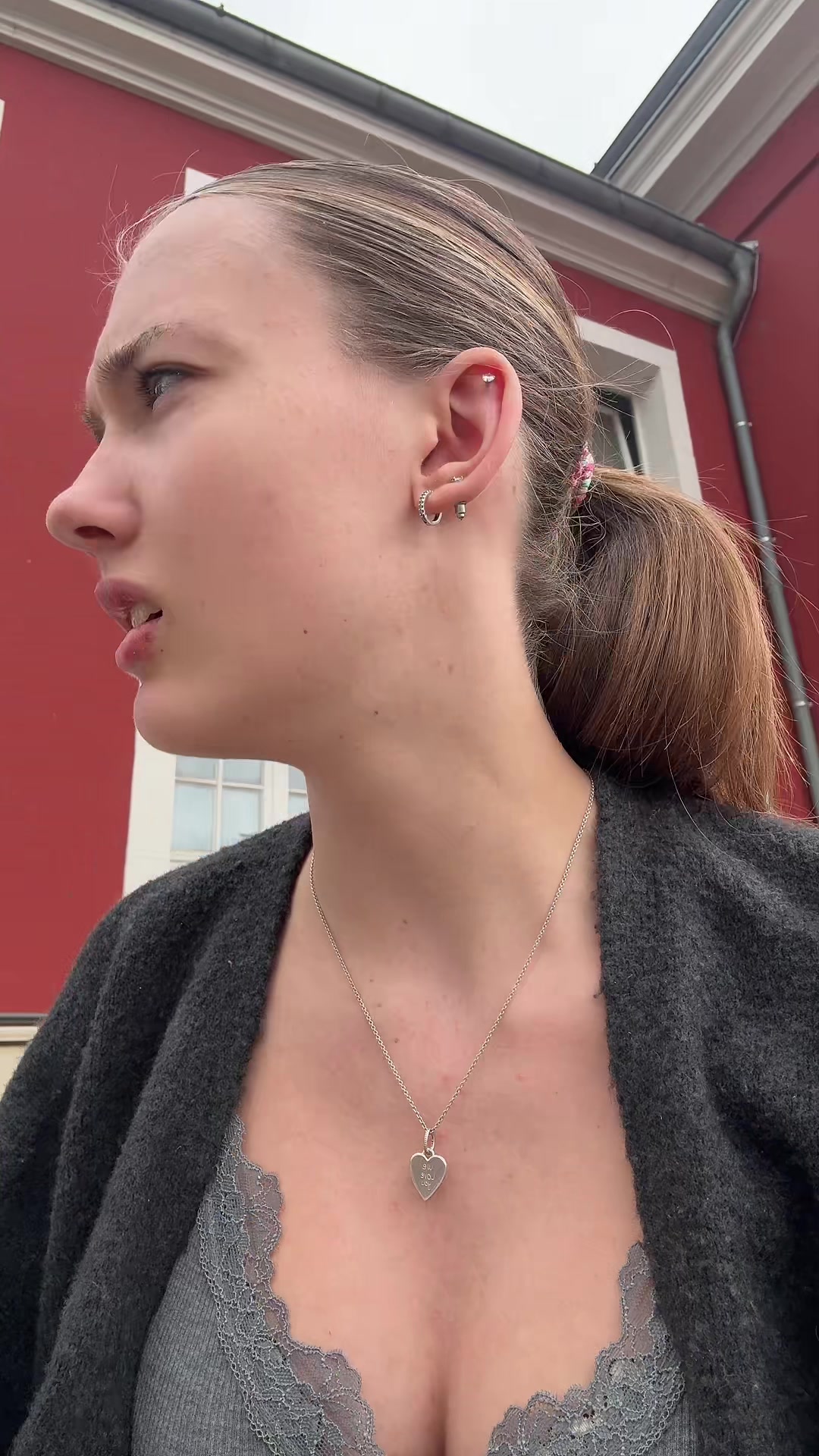 @mariella