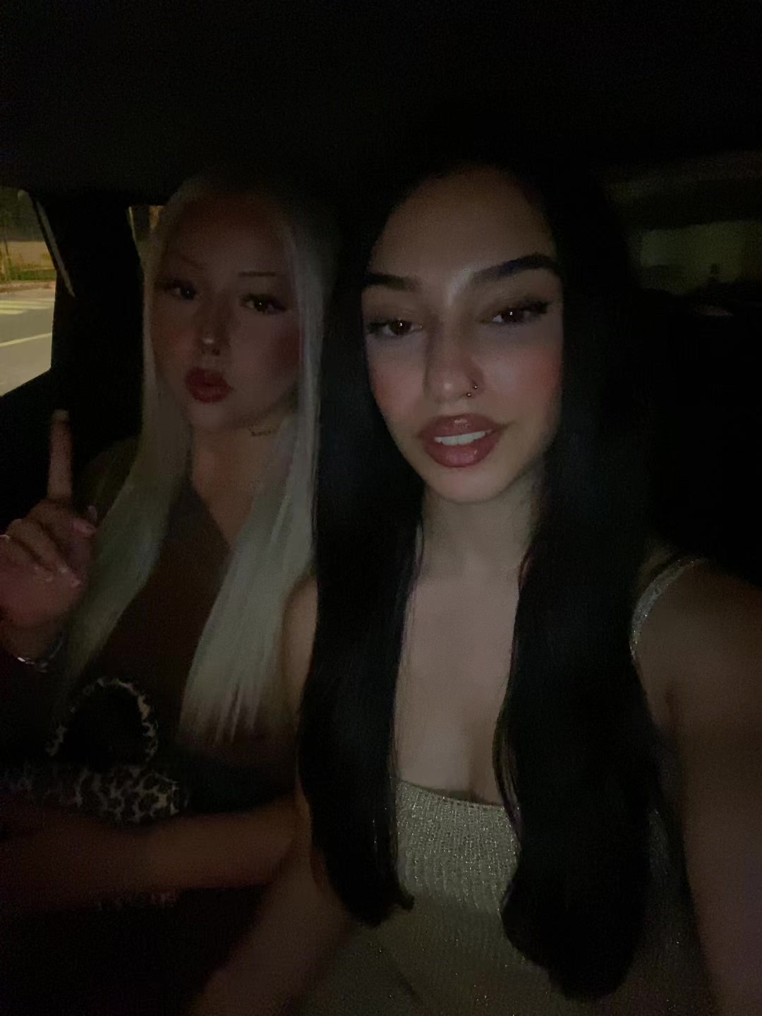 @💋