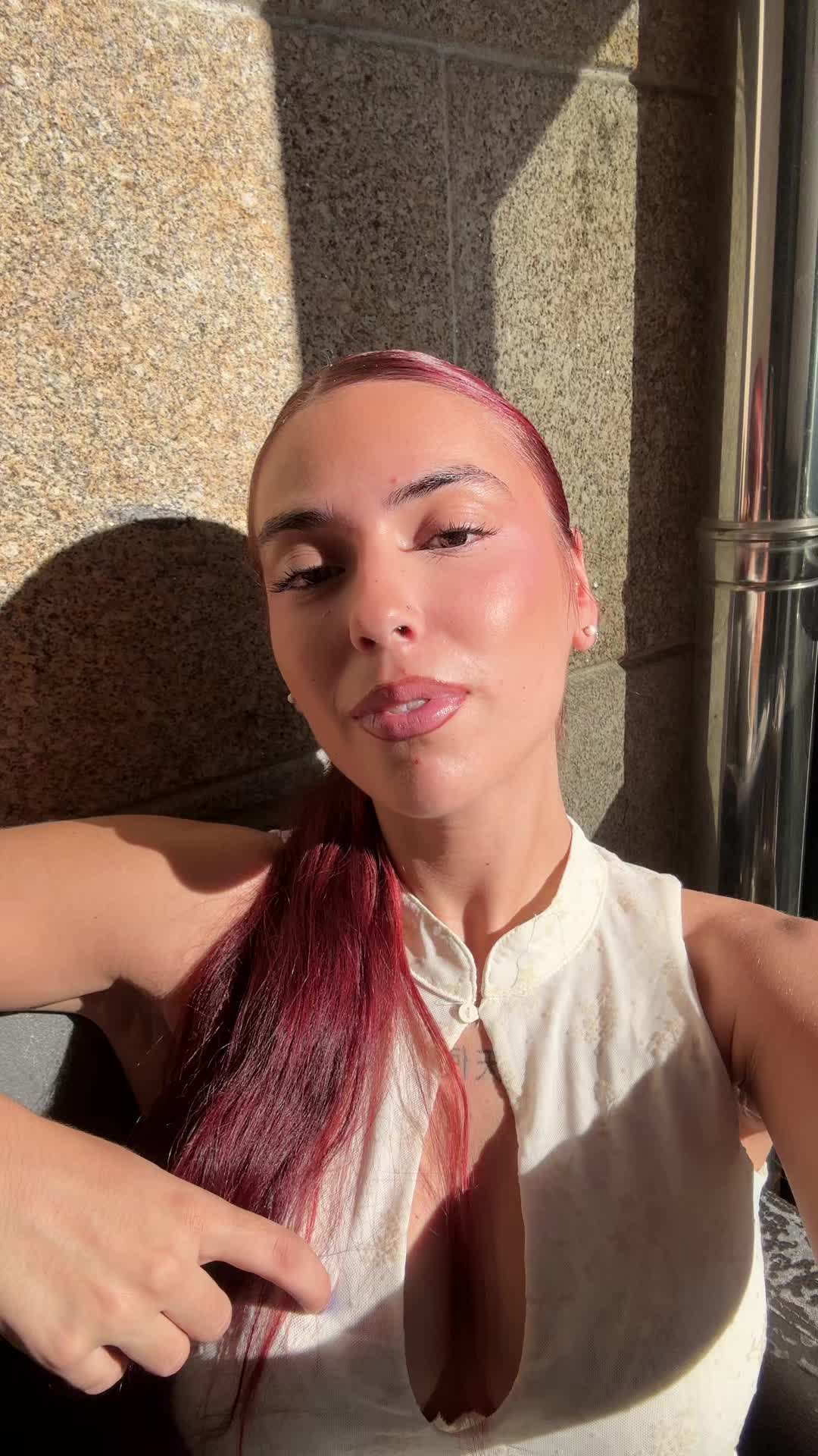 @Claudia Calvar