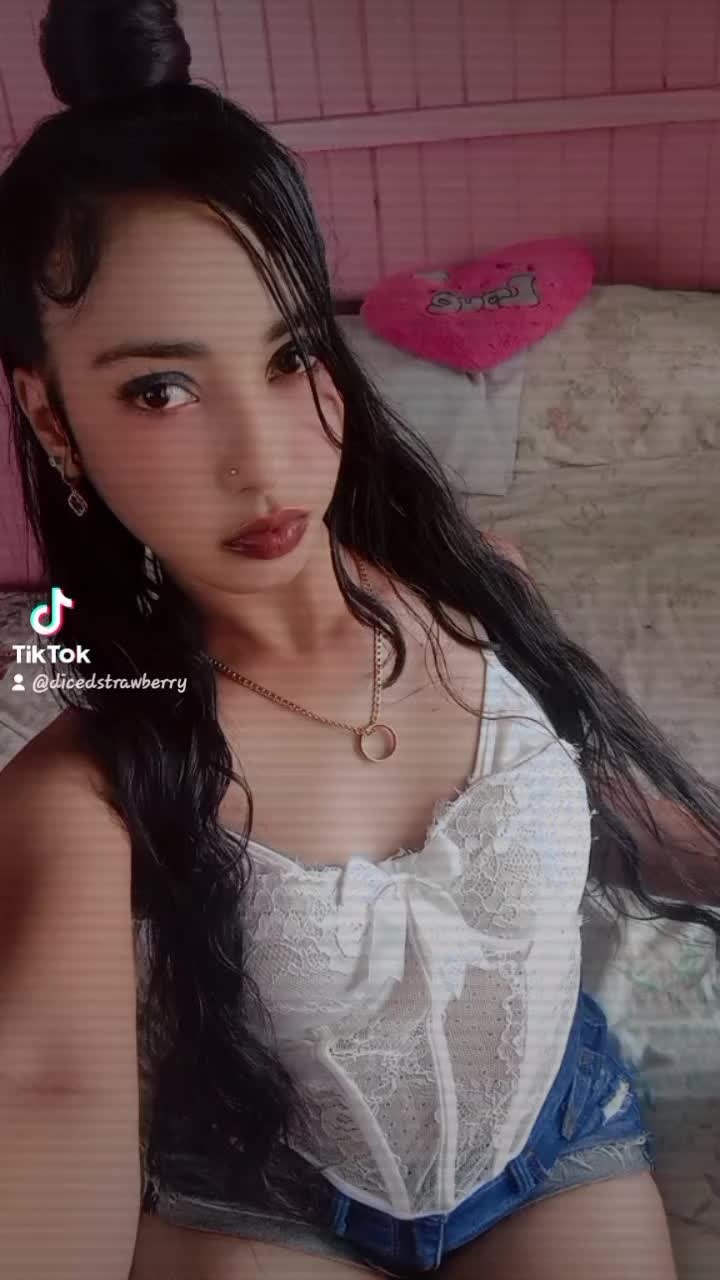 @🦋✨️Shivani✨️🦋