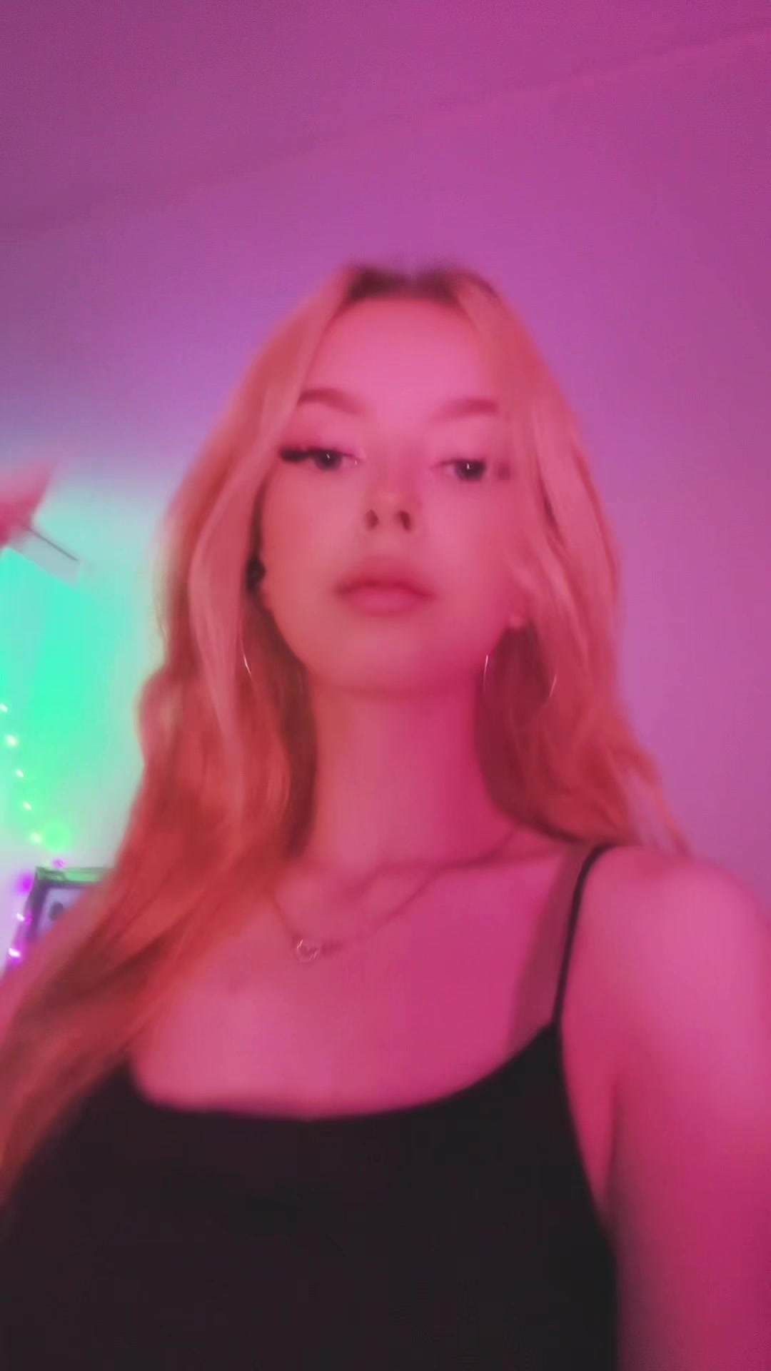@Nea💫