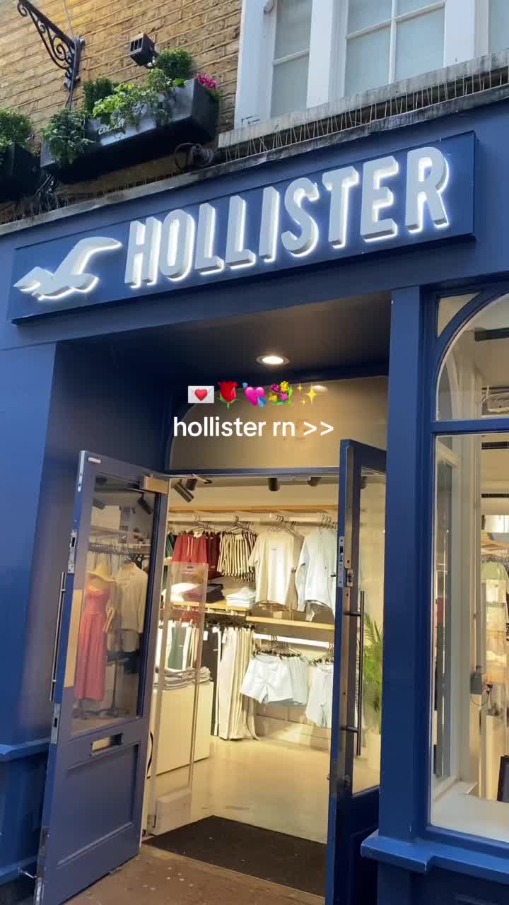 @Hollister Soho