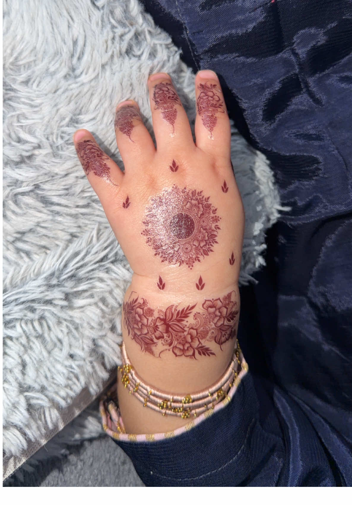 @Leedsmehndi