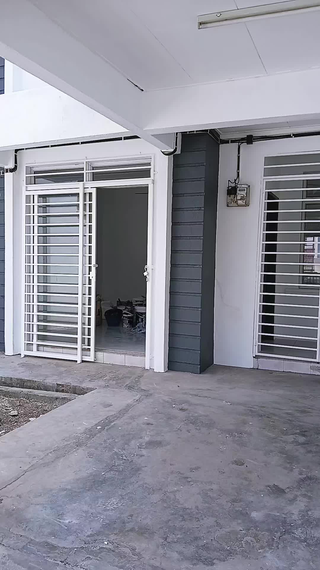 @😢
