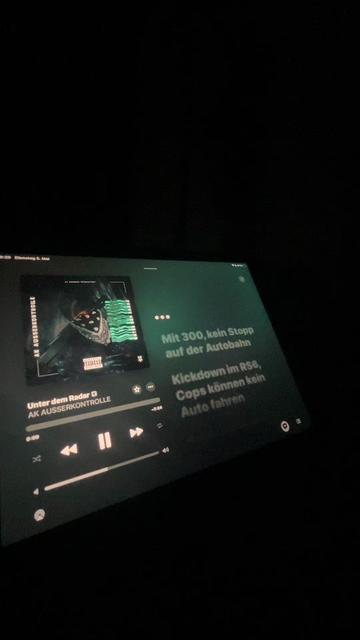 @Applemusik_Lyrics.