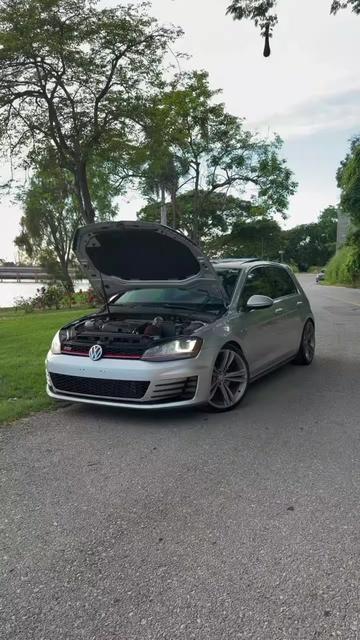 @revvedcars