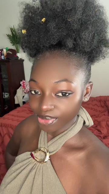 @Slueue