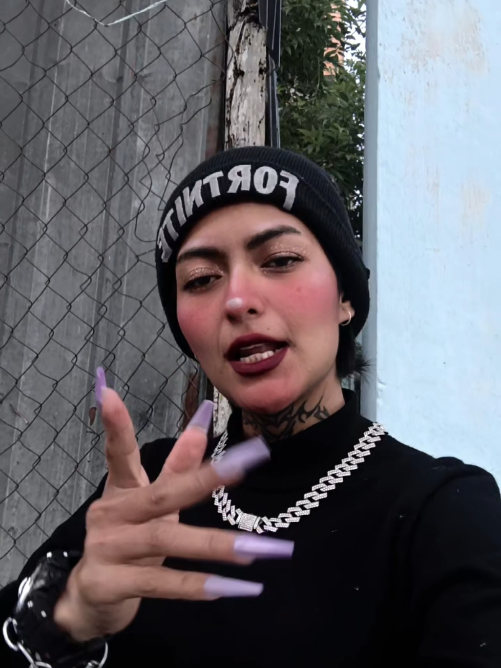 @Carlita