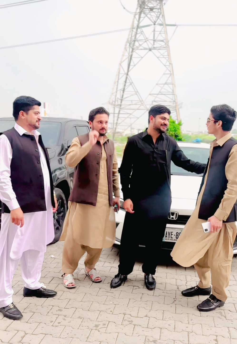 @HaRRY🇵🇰🇺🇸