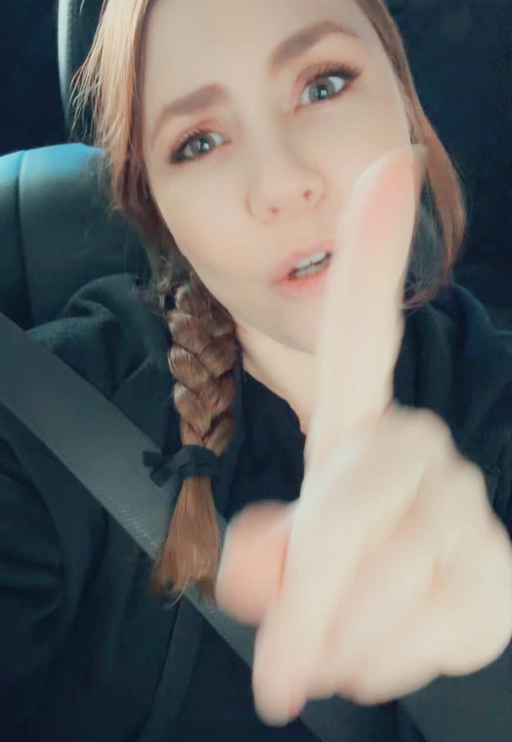 @&deg;ｂ𝚛ｅ𝚎ｚ𝚎 &deg;