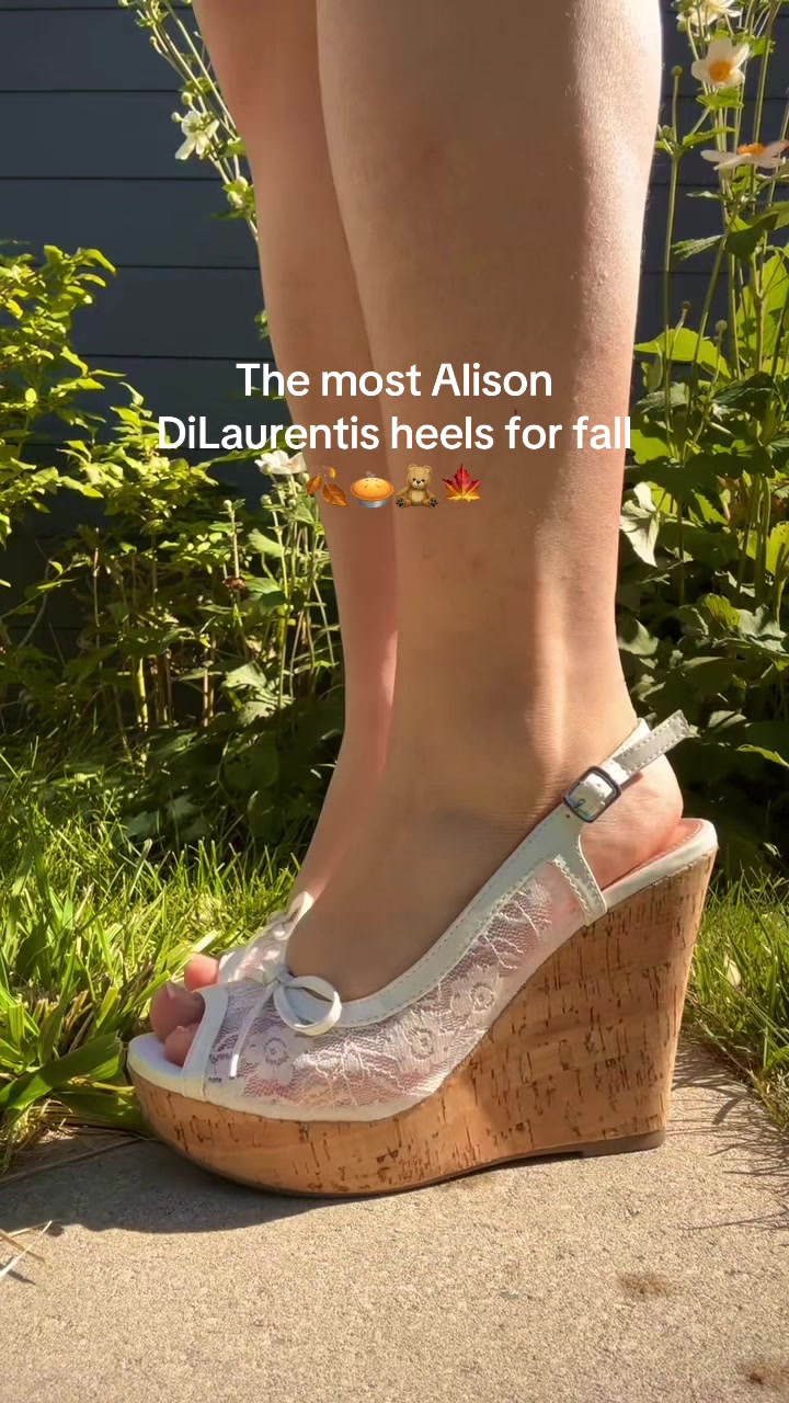 @Dear, Bella