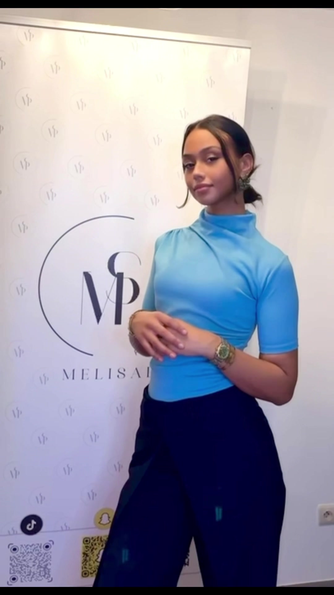 @melisab_fashionstore