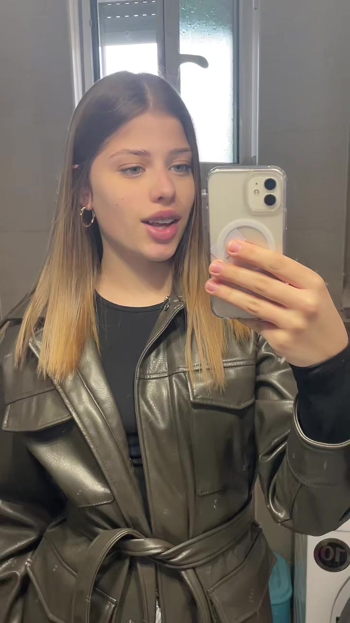 @popovicvalentina
