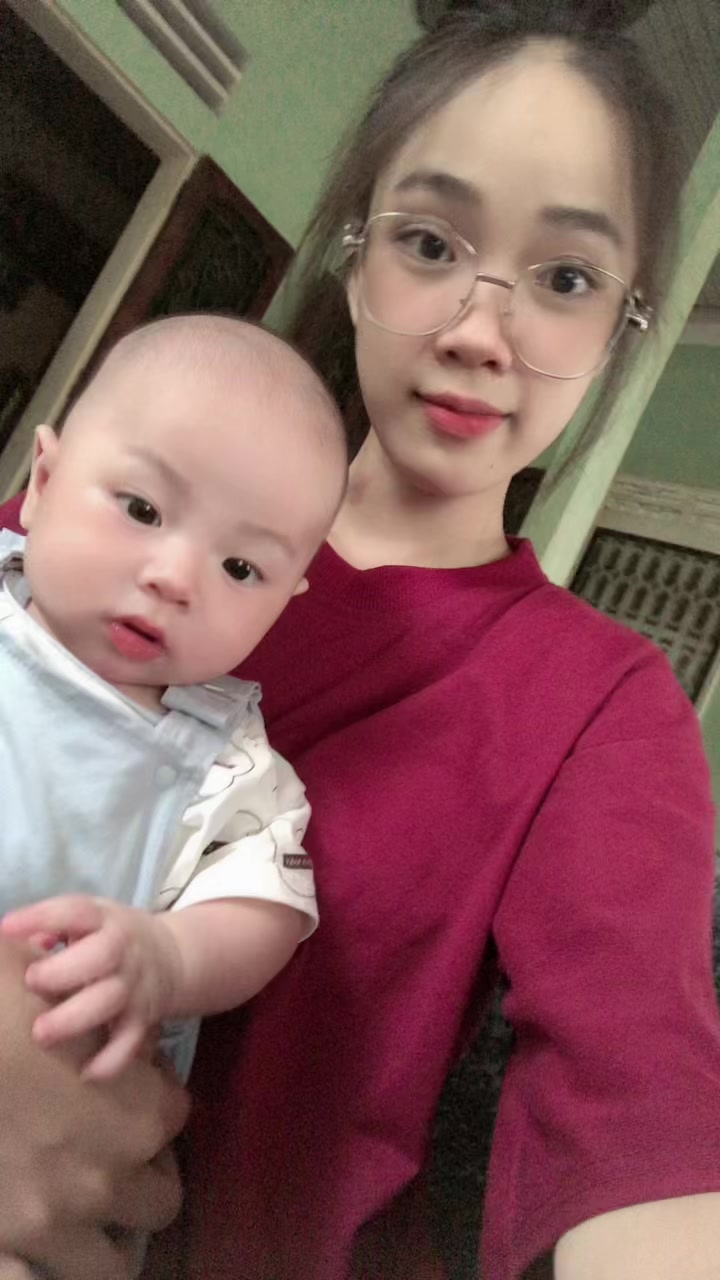 @Hồng Hoàngg