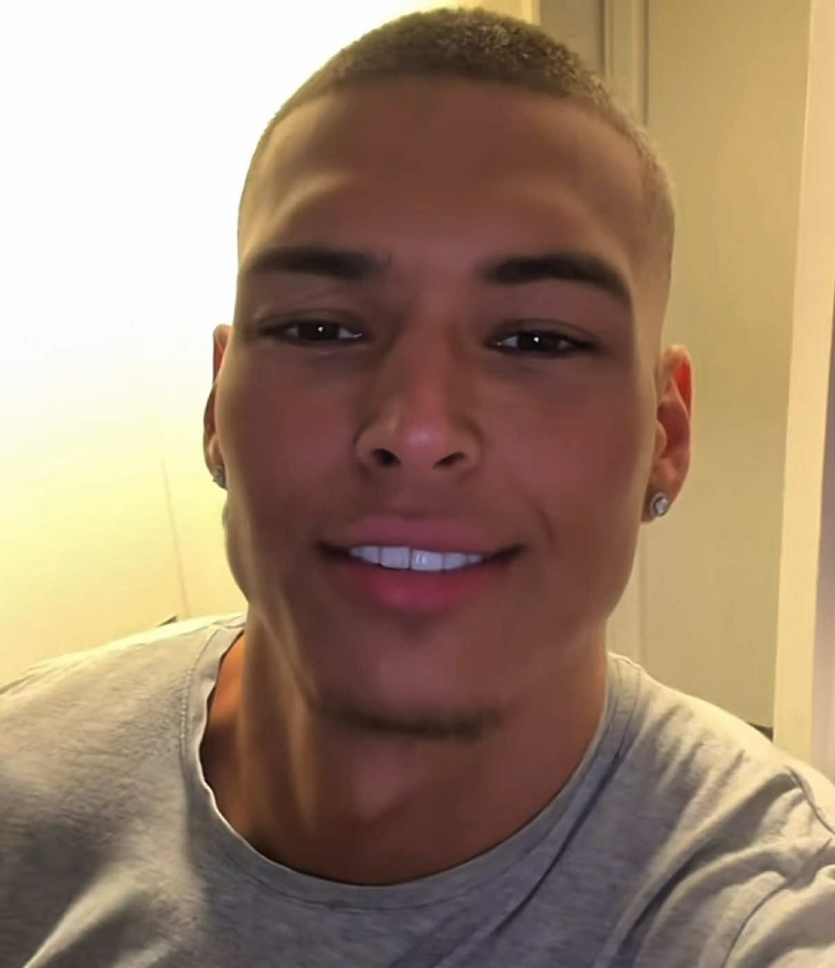 @𝐏𝐞𝐭𝐞𝐫