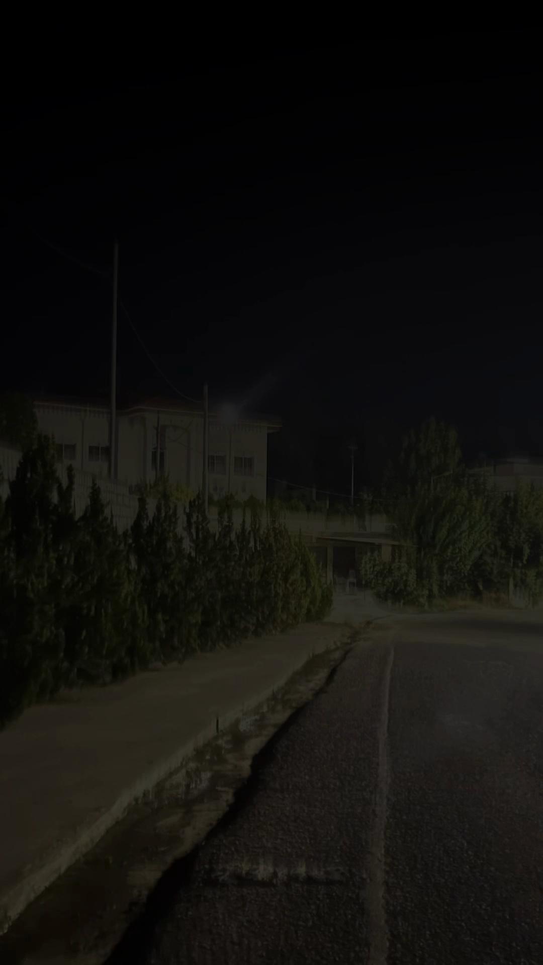 @𝖬